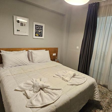Appartamento A Place 4 U Under Acropolis Atene Esterno foto